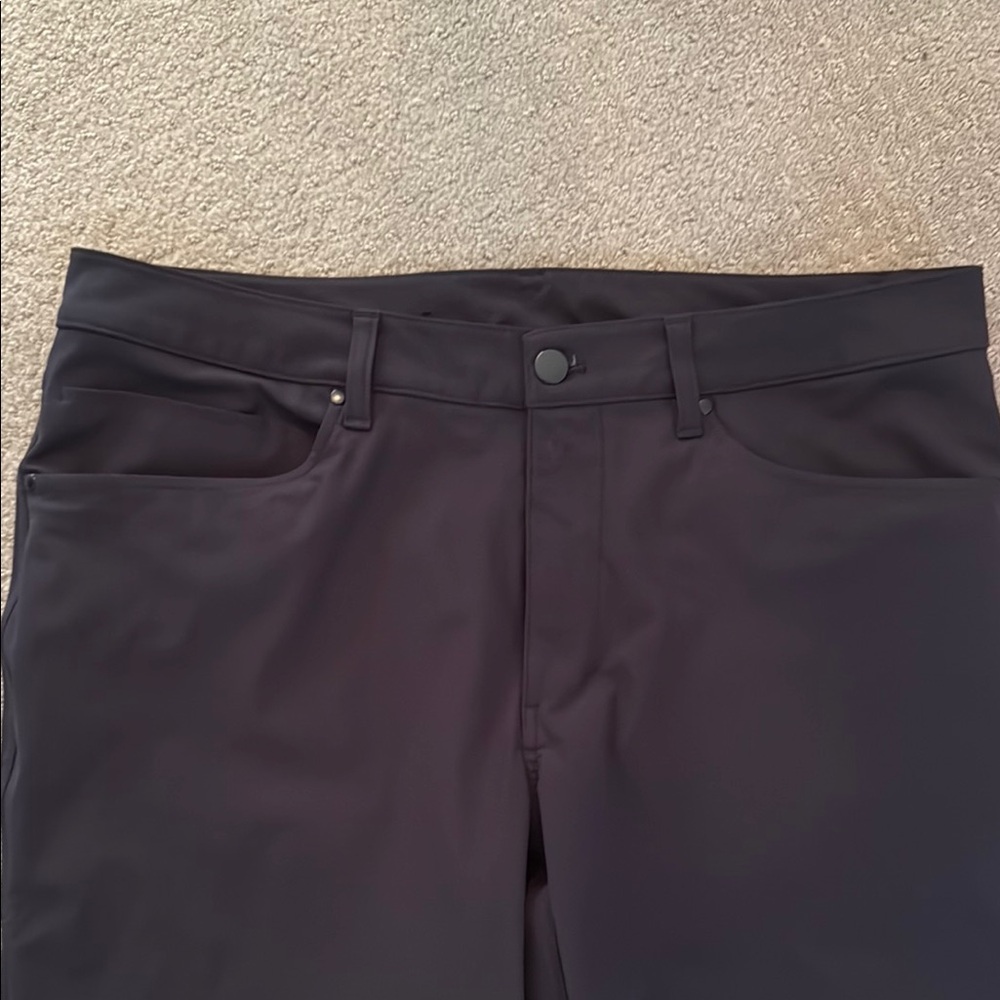 Men’s Lululemon athletica ABC Warpstreme black pants - Picture 3 of 7